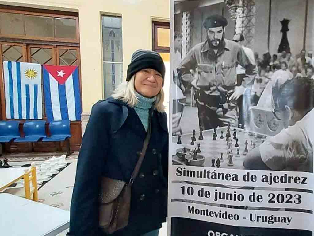 simultanea-de-ajedrez-por-natalicio-95-de-che-guevara-en-uruguay