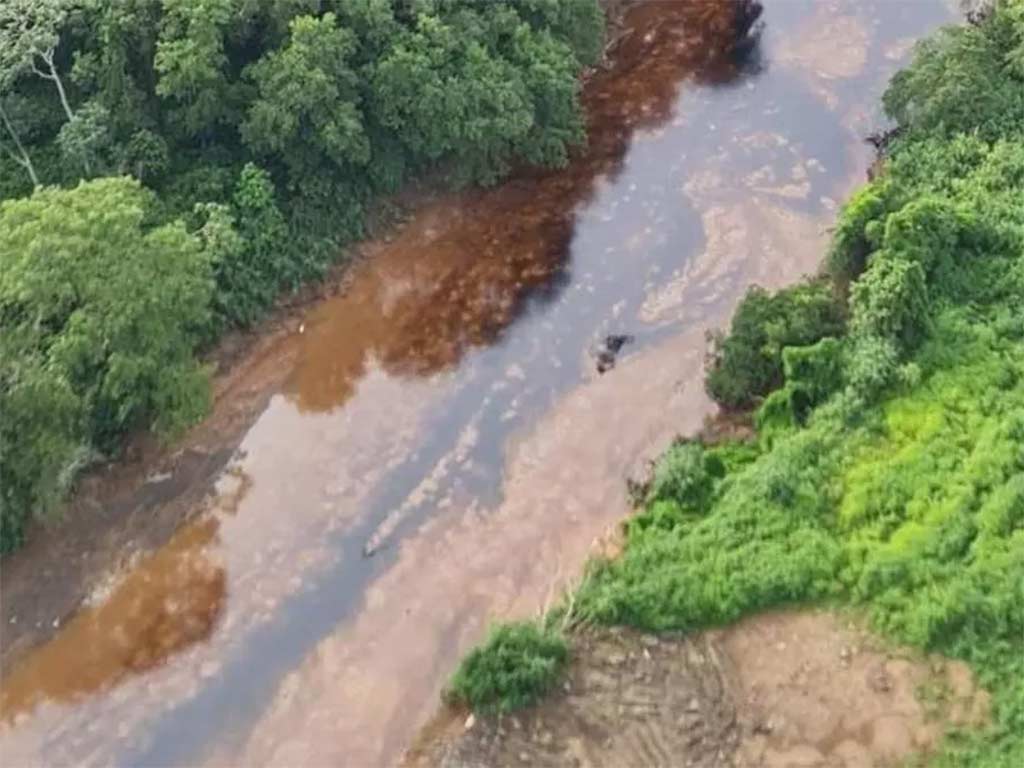 An investigation opened in Panama regarding the fuel spill in the river