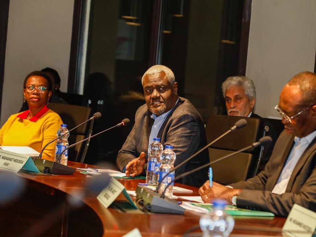 nueva-movilizacion-de-recursos-beneficiara-fondo-de-paz-de-ua