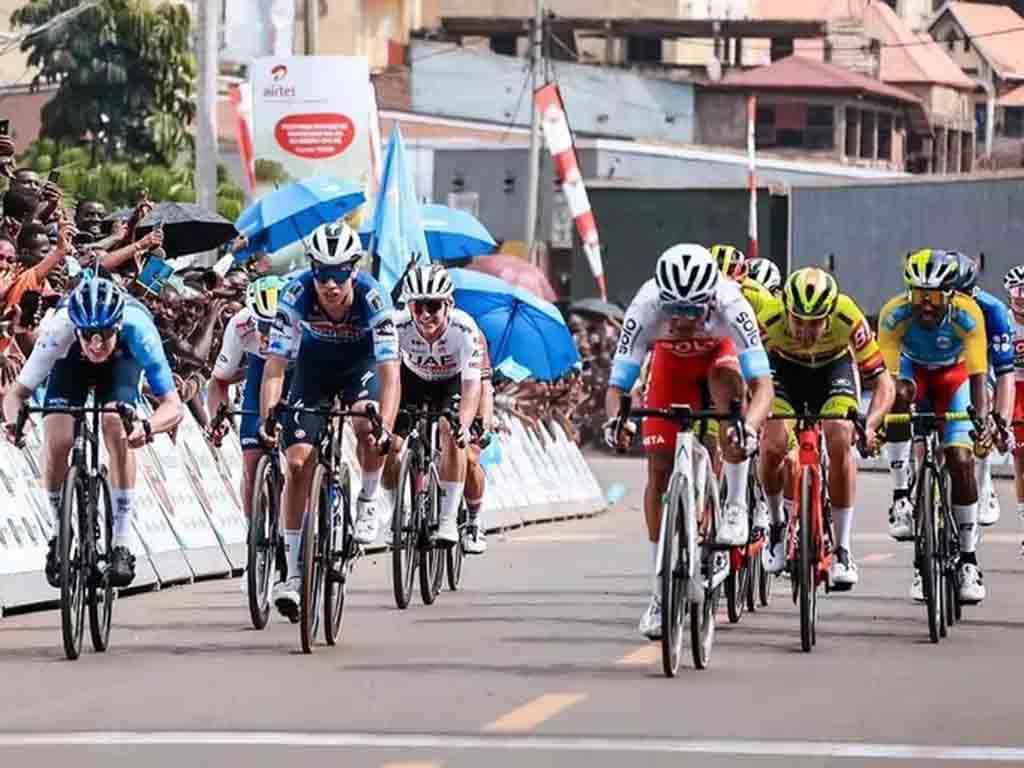 colombiano-restrepo-marcha-tercero-vuelta-a-ruanda