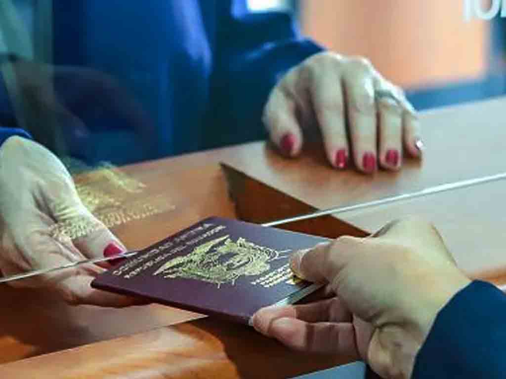 ecuador-se-une-a-red-para-combatir-falsificacion-de-documentos