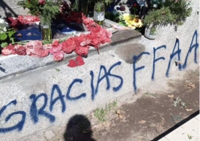 vandalizan-la-tumba-del-trovador-chileno-victor-jara