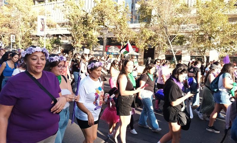 chilenas-dicen-no-a-la-violencia-y-reclaman-mayores-derechos