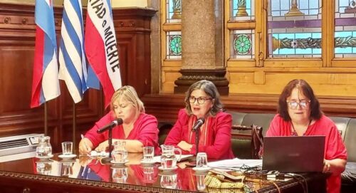 destacan-en-uruguay-defensa-martiana-de-identidad-latinoamericana