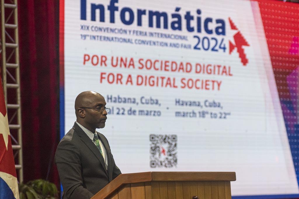 cuba-muestra-avances-de-transformacion-digital-en-informatica-2024