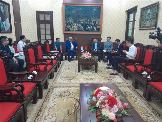 ratifica-editor-jefe-de-diario-vietnamita-compromiso-con-la-verdad