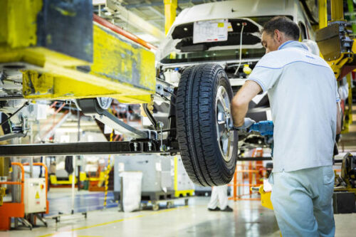 automotor-stellantis-registra-perdidas-por-aranceles-de-trump