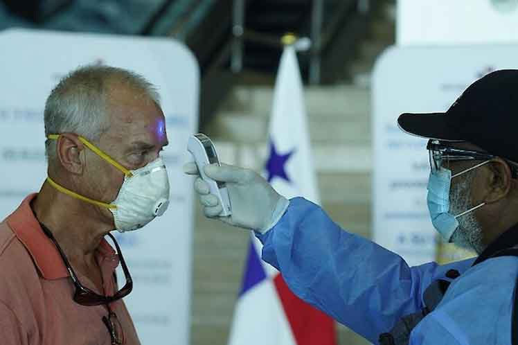 disminuyen-casos-de-covid-19-en-panama