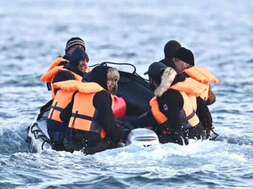 naufragio-en-costas-turcas-deja-al-menos-21-muertos/