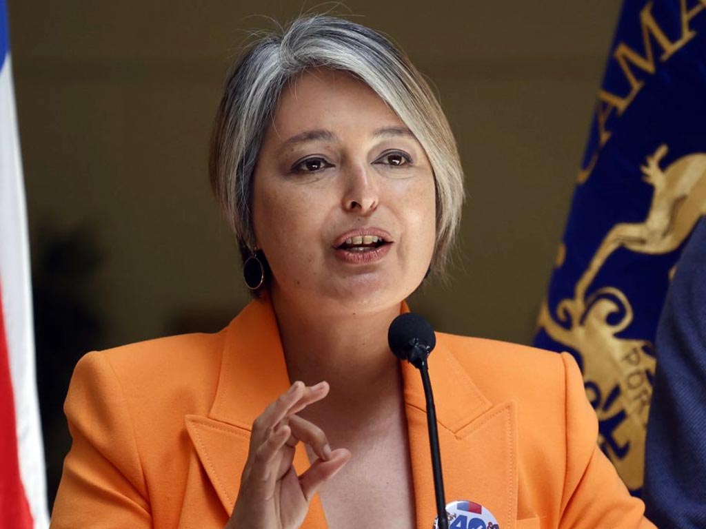 ministra-chilena-de-trabajo-pide-a-empresas-mejorar-los-salarios