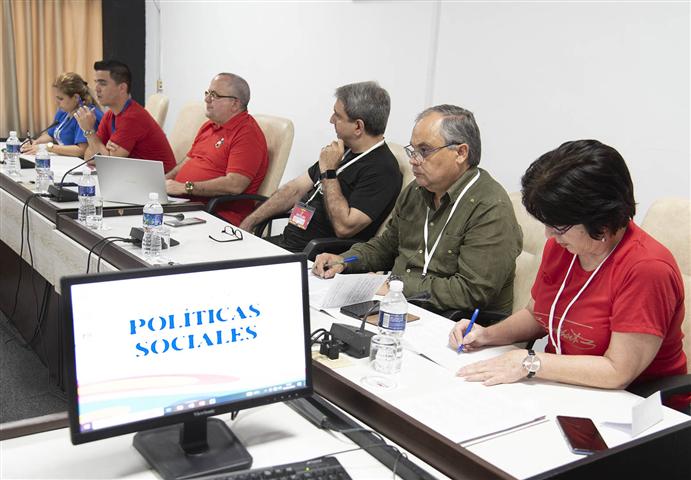 cuba-desarrolla-iniciativas-para-vincular-a-jovenes-al-trabajo