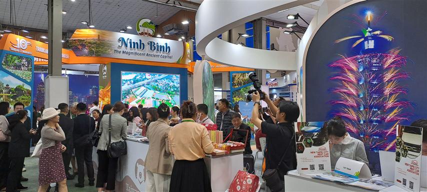 el-salvador-y-cuba-dos-rarezas-en-mayor-bolsa-turistica-de-vietnam