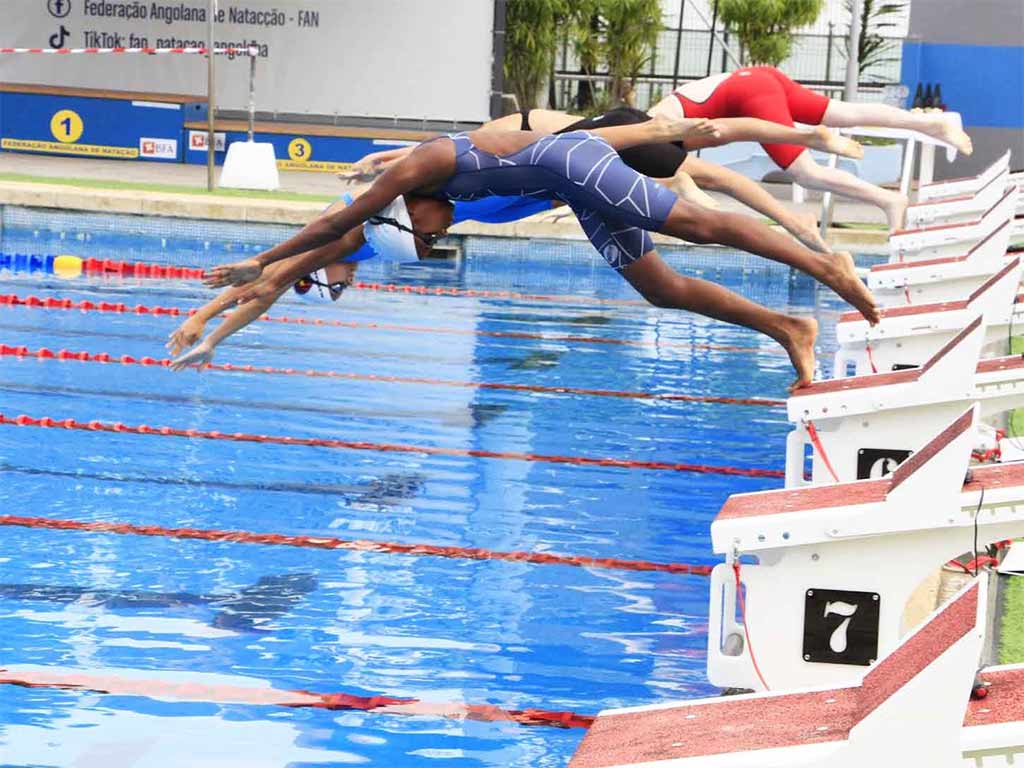 nadadores-de-africa-se-dan-cita-en-angola