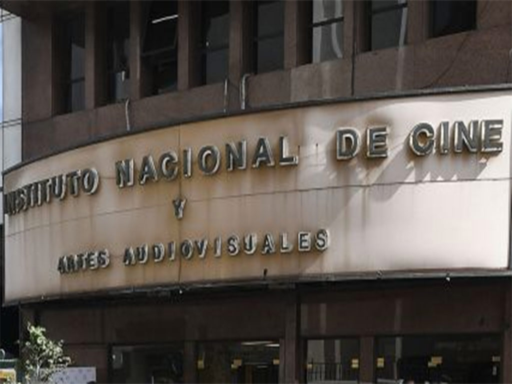 presentan-recurso-contra-cierre-de-instituto-de-cine-argentino