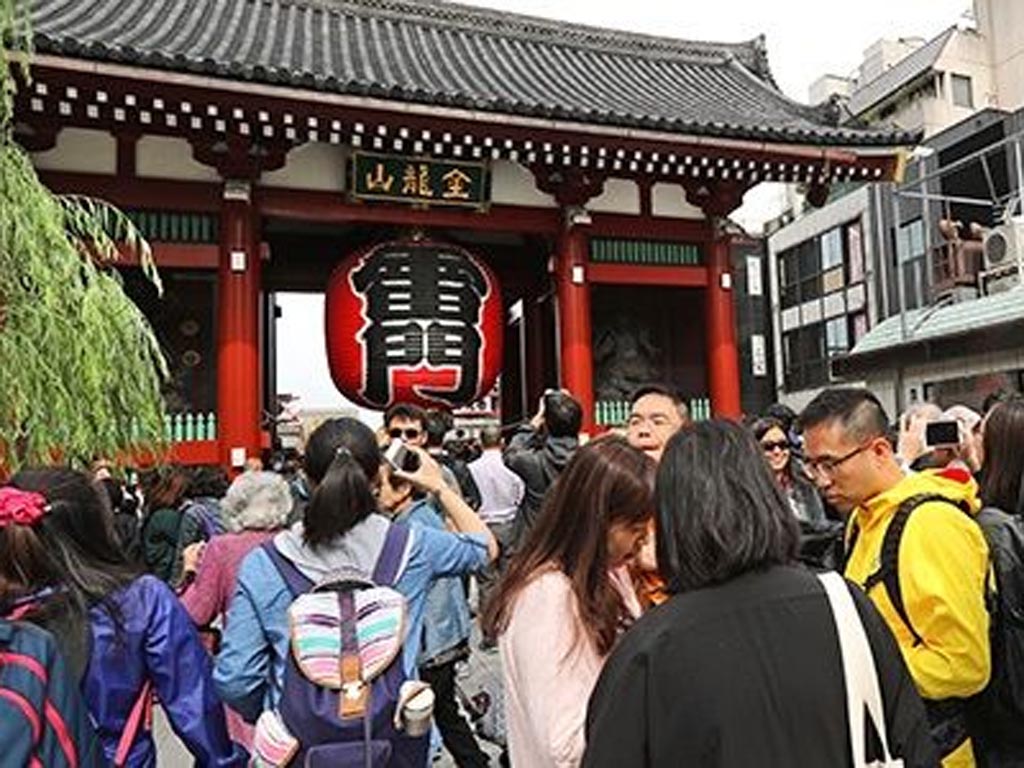 cantidad-de-visitantes-en-japon-alcanza-cifra-record