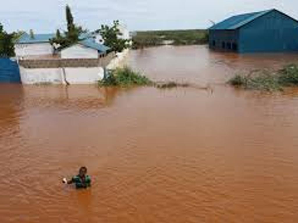 desastre-climatico-impone-posponer-curso-escolar-en-kenya