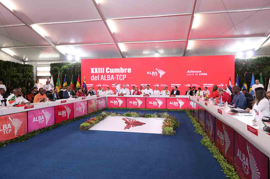 presidente-de-bolivia-cumple-programa-en-cumbre-del-alba-tcp