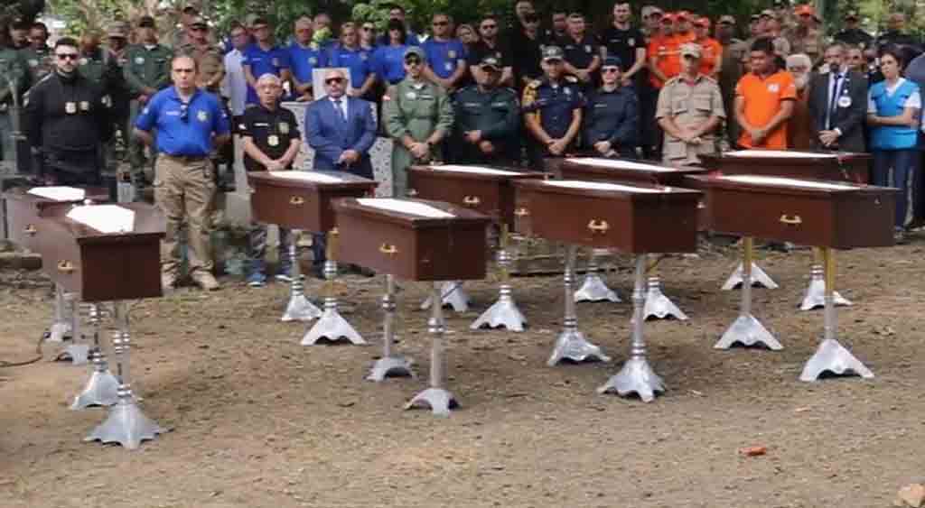 entierran-en-brasil-restos-de-nueve-africanos-hallados-en-barca