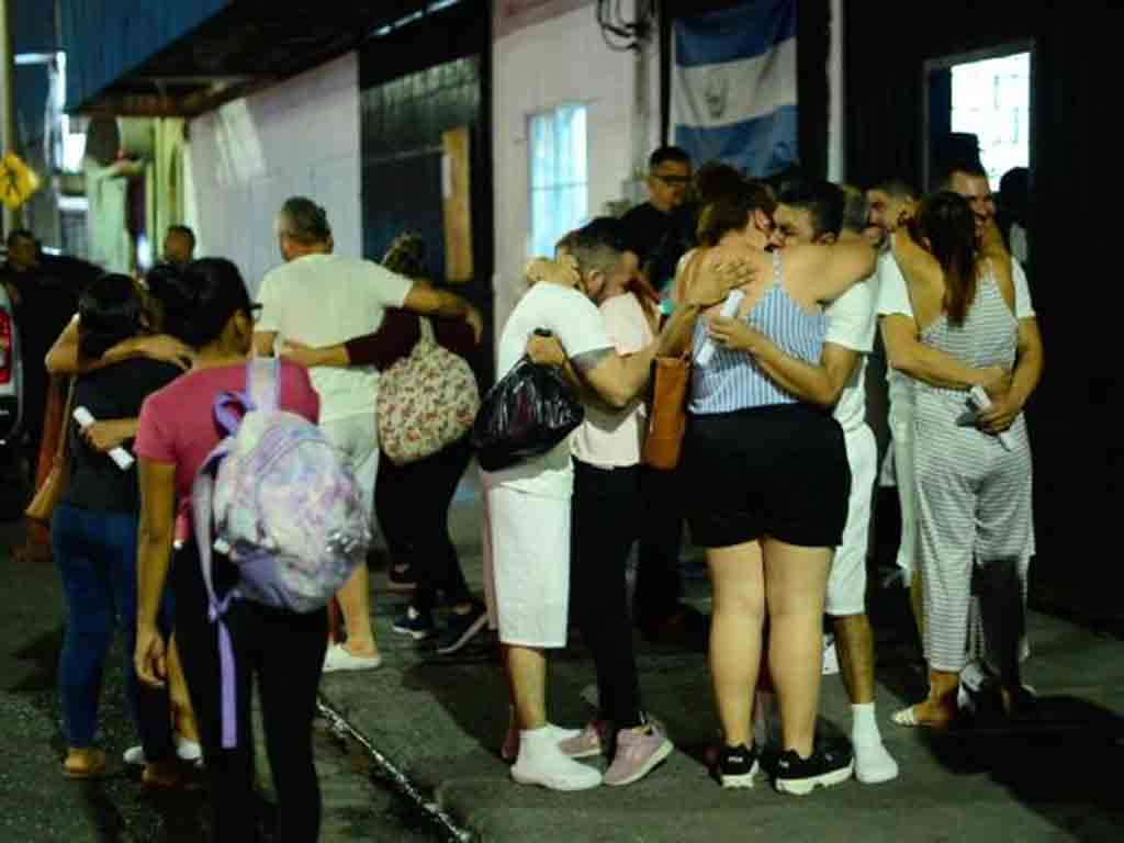 imponen-condiciones-a-liberados-en-el-salvador