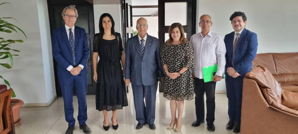 vice-primer-ministro-de-cuba-recibe-a-titular-regional-del-pnud