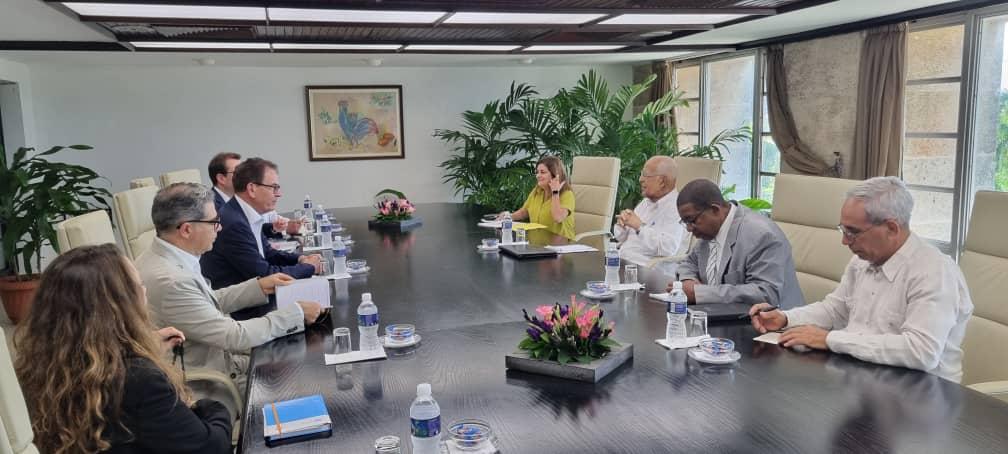 vice-primer-ministro-de-cuba-recibe-a-titular-de-la-onudi