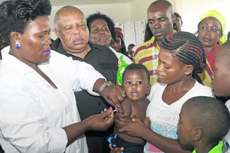 angola-realiza-segunda-fase-de-campana-de-vacunacion-antipolio