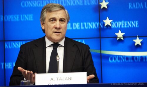 canciller-de-italia-presenta-primer-envio-de-plan-alimentos-para-gaza