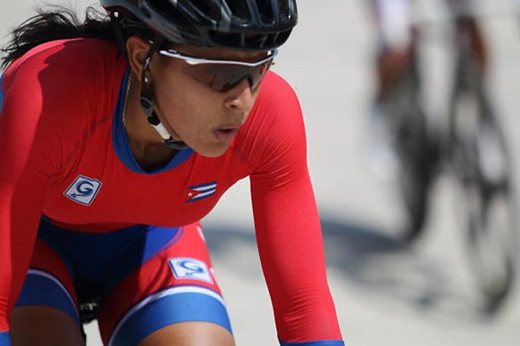 ciclista-cubana-sierra-por-asumir-liderazgo-en-vuelta-a-itzulia