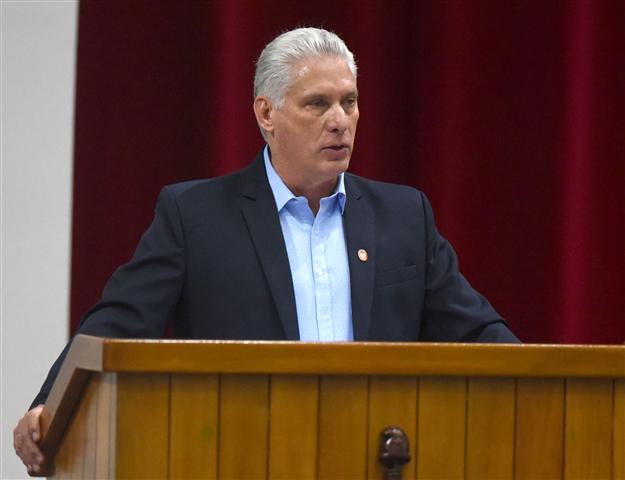 presidente-cubano-asistira-al-consejo-economico-euroasiatico