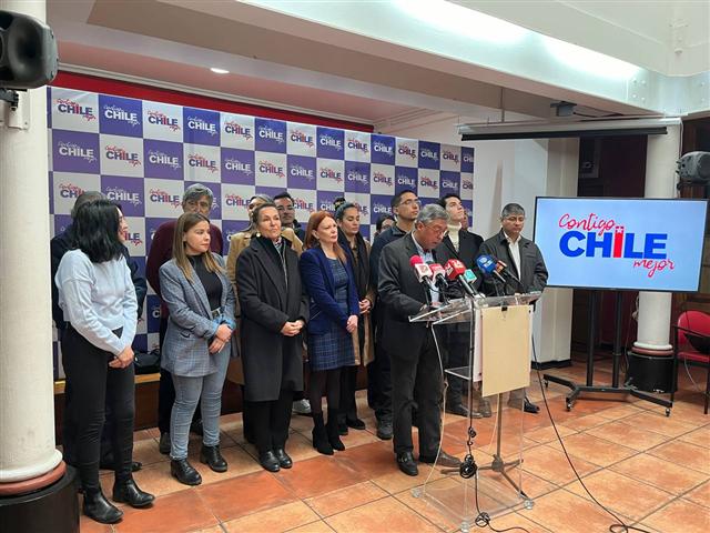 pacto-contigo-chile-mejor-presenta-plataforma-de-cara-a-las-primarias