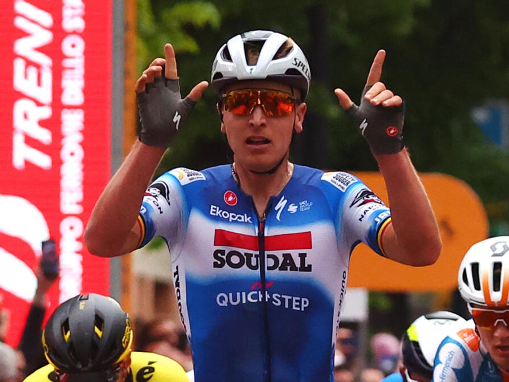 ciclista-belga-merlier-logra-primera-victoria-en-giro-de-italia-2024