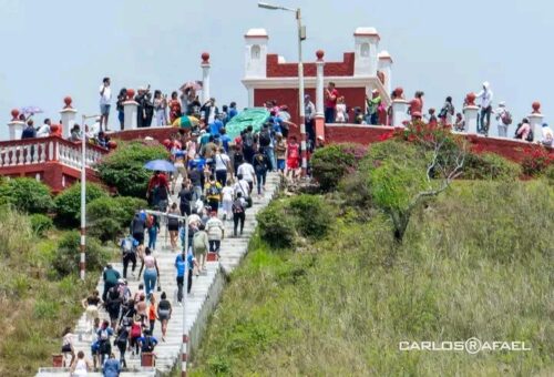 el-hacha-de-holguin-emblema-de-una-tradicion