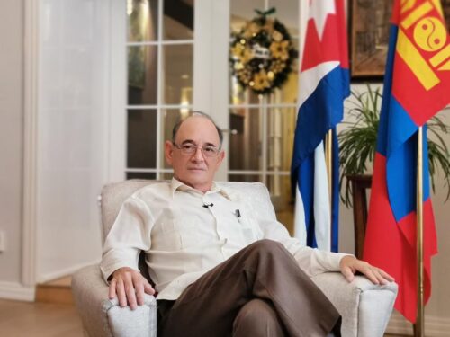 embajador-en-mongolia-diserta-sobre-relaciones-cuba-eeuu-y-bloqueo