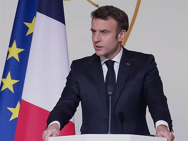 macron-pide-paz-en-nueva-caledonia-y-descarta-independencia