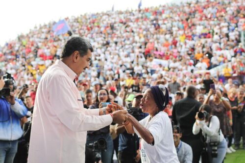 presidente-de-venezuela-lanza-gran-mision-en-beneficio-de-abuelos
