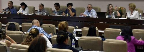 instan-a-elevar-calidad-de-proceso-educacional-en-cuba