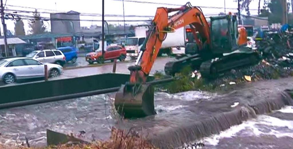 sistema-frontal-continuara-azotando-centro-y-sur-de-chile