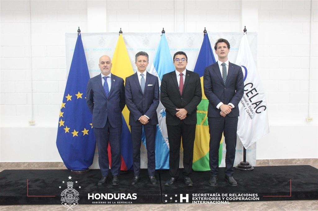 troika-ampliada-de-celac-reviso-en-honduras-importantes-temas-con-ue