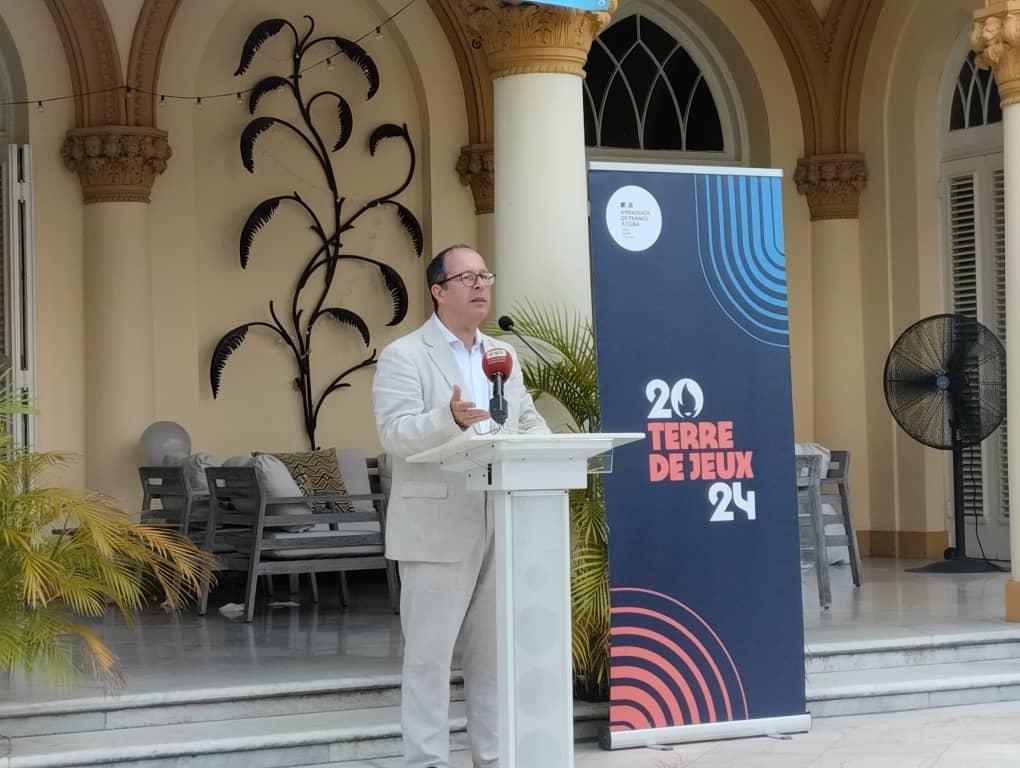 jovenes-cubanos-ganan-boleto-para-viajar-a-olimpiadas-de-paris-2024