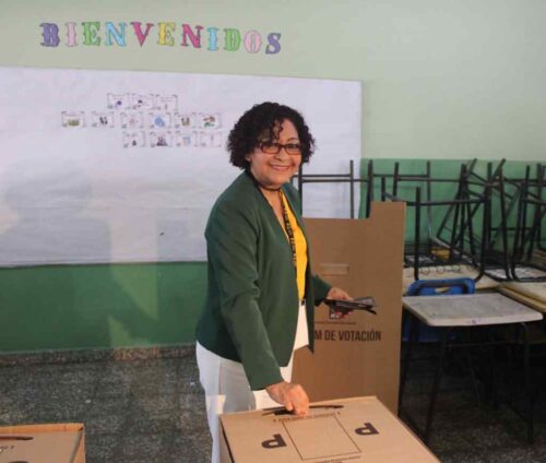 elecciones-transcurren-con-normalidad-en-provincias-dominicanas