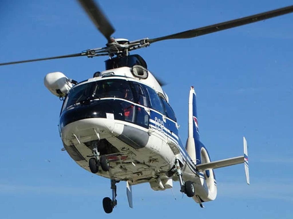 helicoptero-de-uruguay-realiza-rescates-en-sur-de-brasil