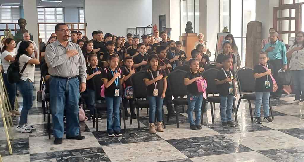 evocan-pensamiento-de-heroe-nacional-de-cuba-jose-marti-en-guatemala