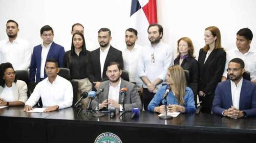 diputados-electos-independientes-en-panama-rechazan-privilegios