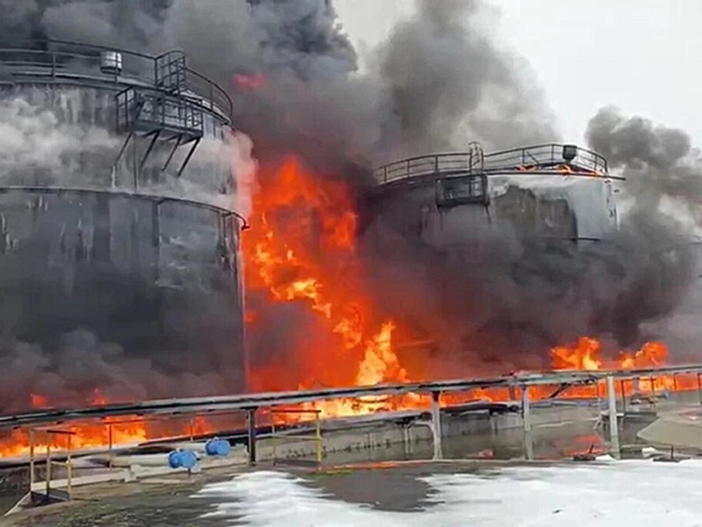 rusia-destruye-base-petrolera-balovnoe-del-ejercito-ucraniano