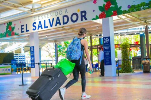 el-salvador-camino-a-los-cuatro-millones-de-turistas