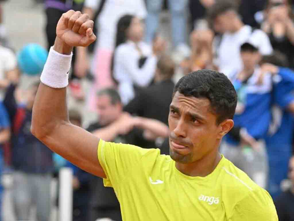 brasileno-thiago-monteiro-baila-samba-en-roma