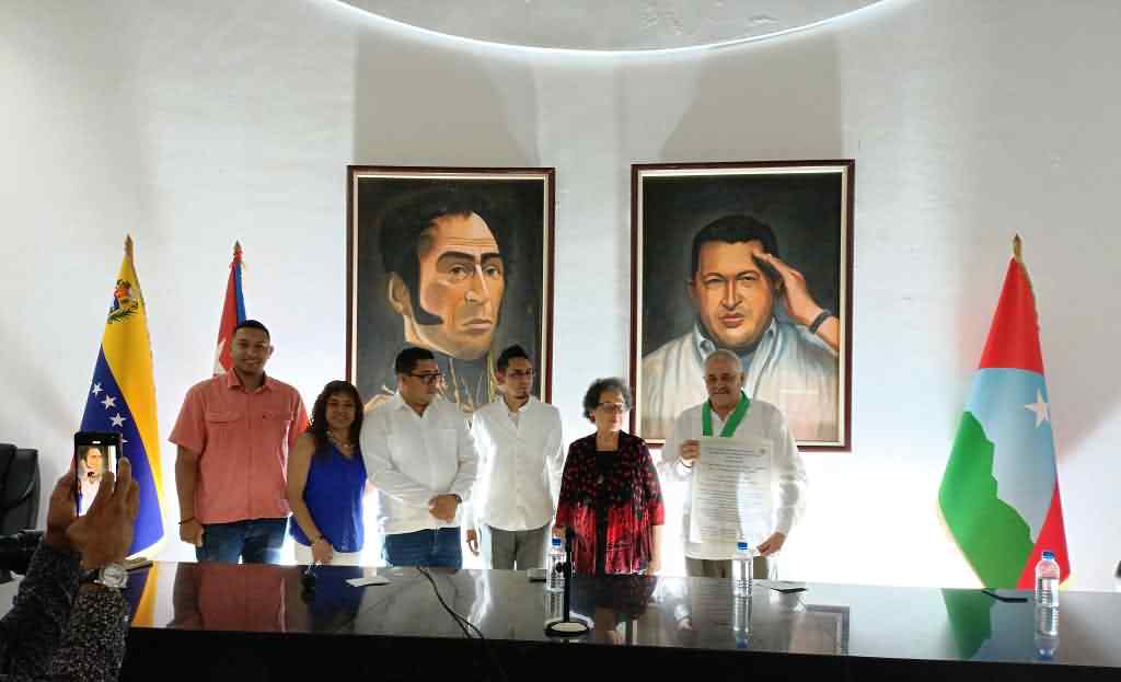 entregan-en-venezuela-por-primera-vez-orden-municipal-jose-marti
