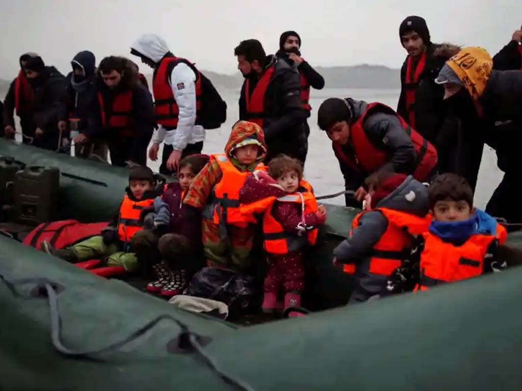 arribo-de-inmigrantes-en-pateras-a-reino-unido-alcanza-nuevo-record
