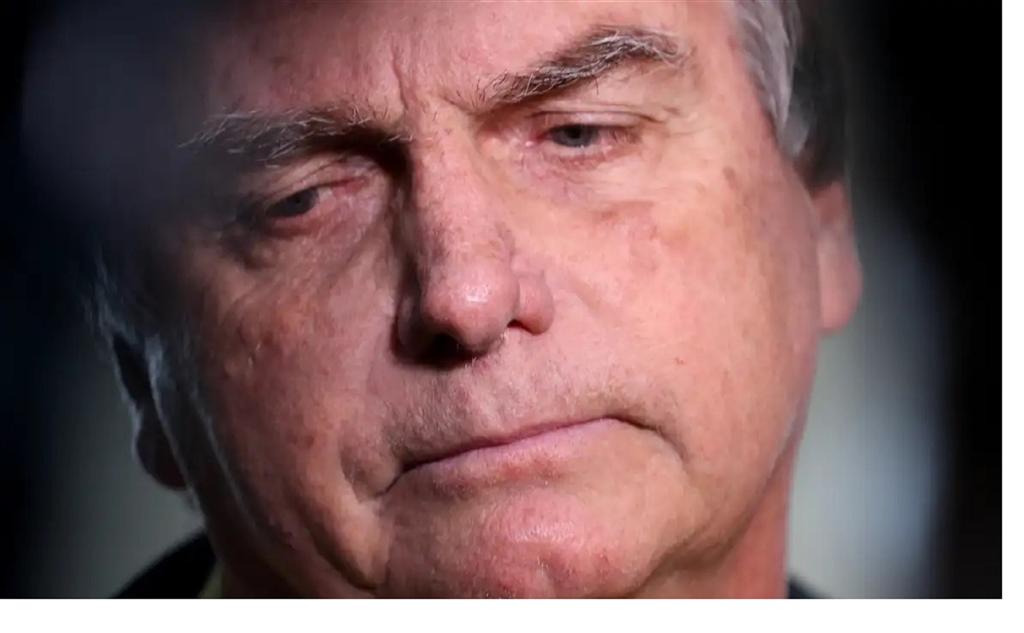inminente-cierre-de-investigaciones-a-bolsonaro-descollo-en-brasil