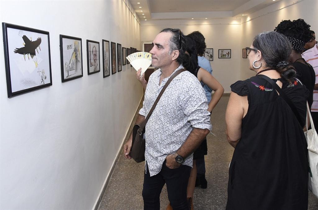 julian-assange-y-wikileaks-presentes-en-humor-politico-cubano